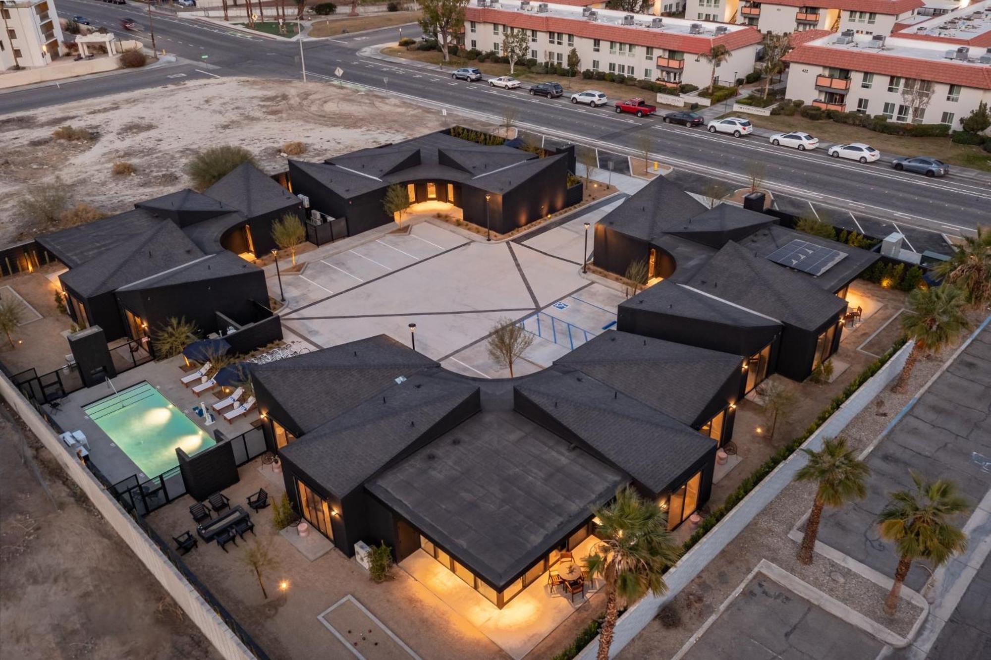 Blackhaus By Avantstay Ada Modern Rooms, Pool & Bbq Παλμ Σπρινγκς Εξωτερικό φωτογραφία
