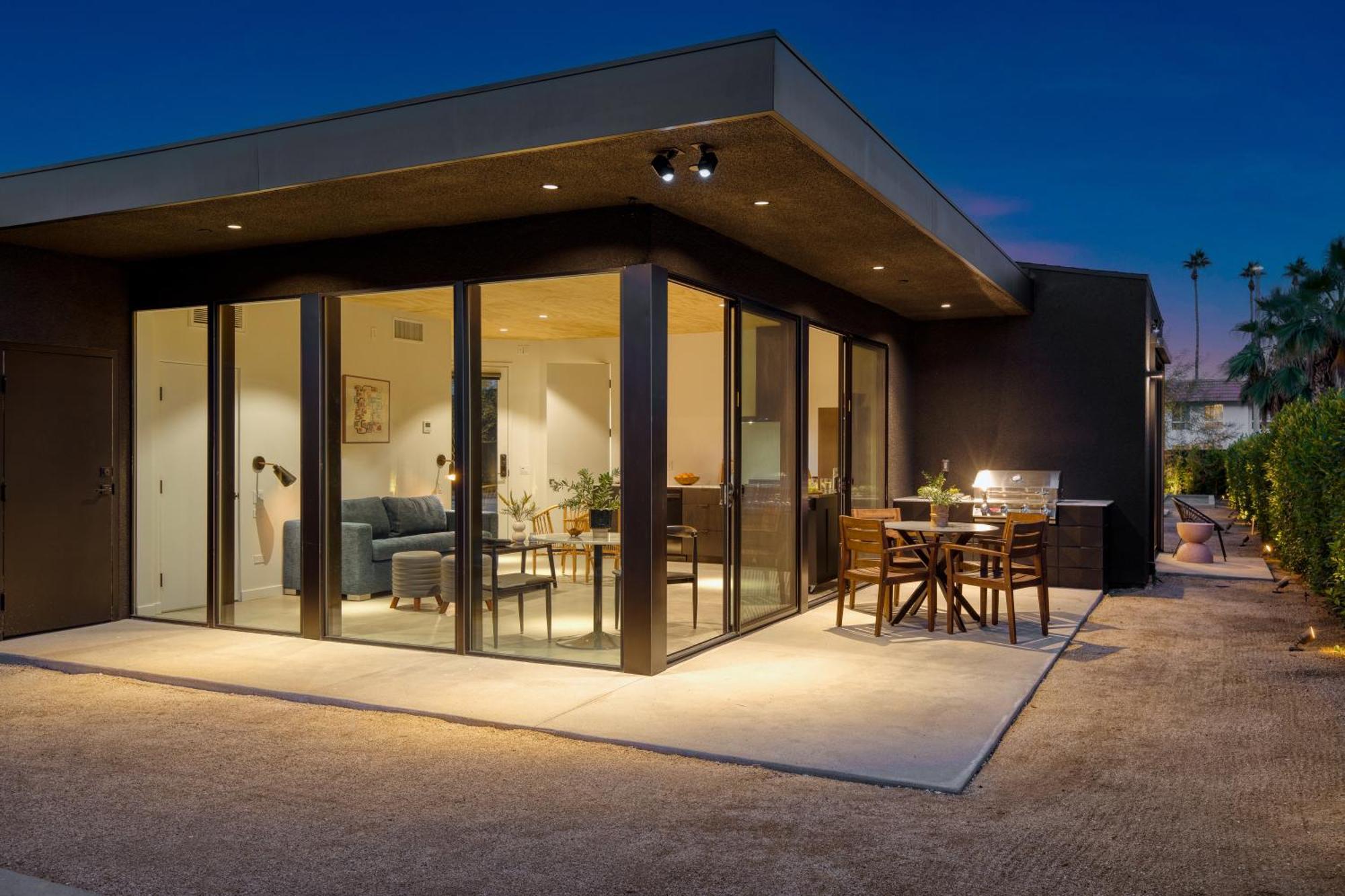 Blackhaus By Avantstay Ada Modern Rooms, Pool & Bbq Παλμ Σπρινγκς Εξωτερικό φωτογραφία